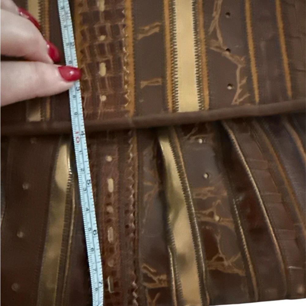 Rare Find! 70’s-80’s Brown and Gold Purse